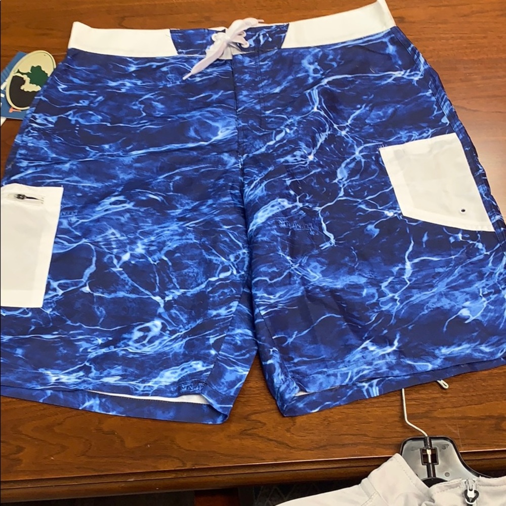 Trailcrest fishing shorts